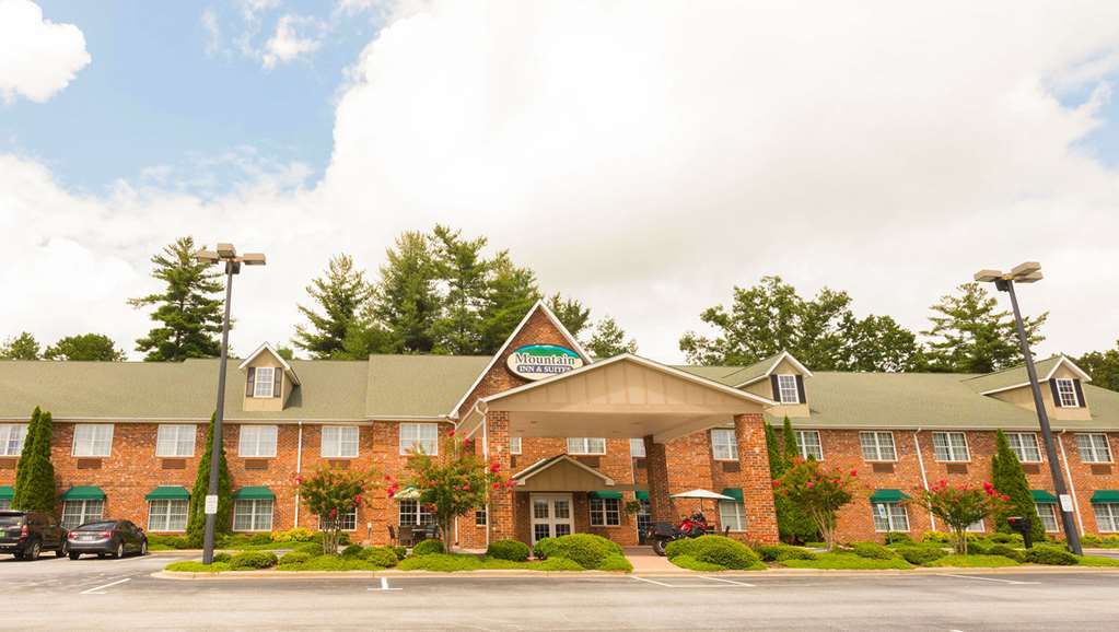 Mountain Inn & Suites Флэт-Рок Экстерьер фото